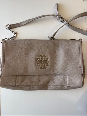 Tory Burch Taupe Pebbled Leather Crossbody Bag with Logo Plaque